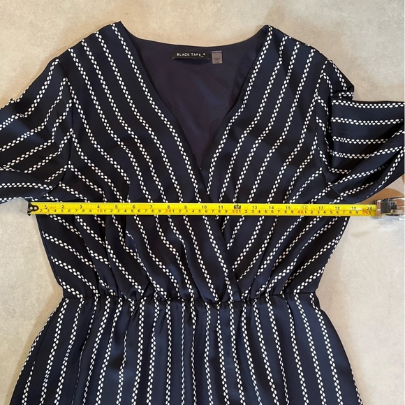 BLACK TAPE Dress. LARGE - Picture 8 of 9